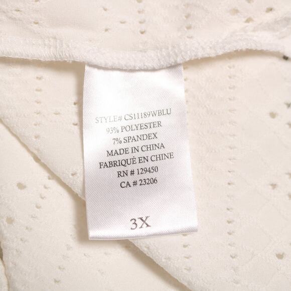 Como Blu Eyelet Knit Button Front Tie Hem Top Ivory Cream Lightweight Size 3X - Picture 8 of 10